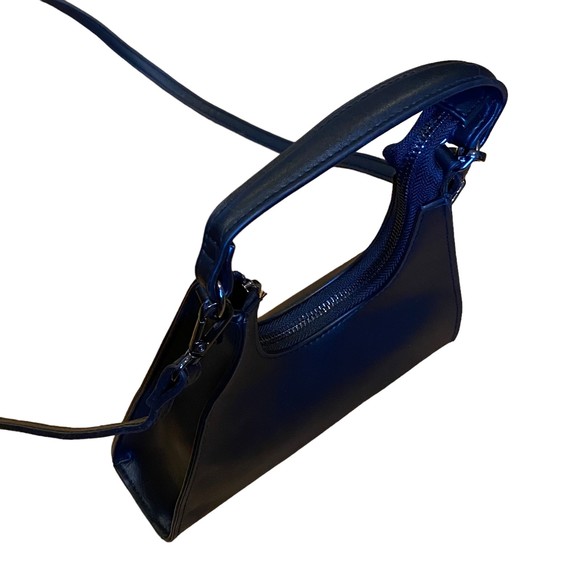 Black Triangle Faux Leather Small Crossbody Hand Bag - Picture 4 of 10